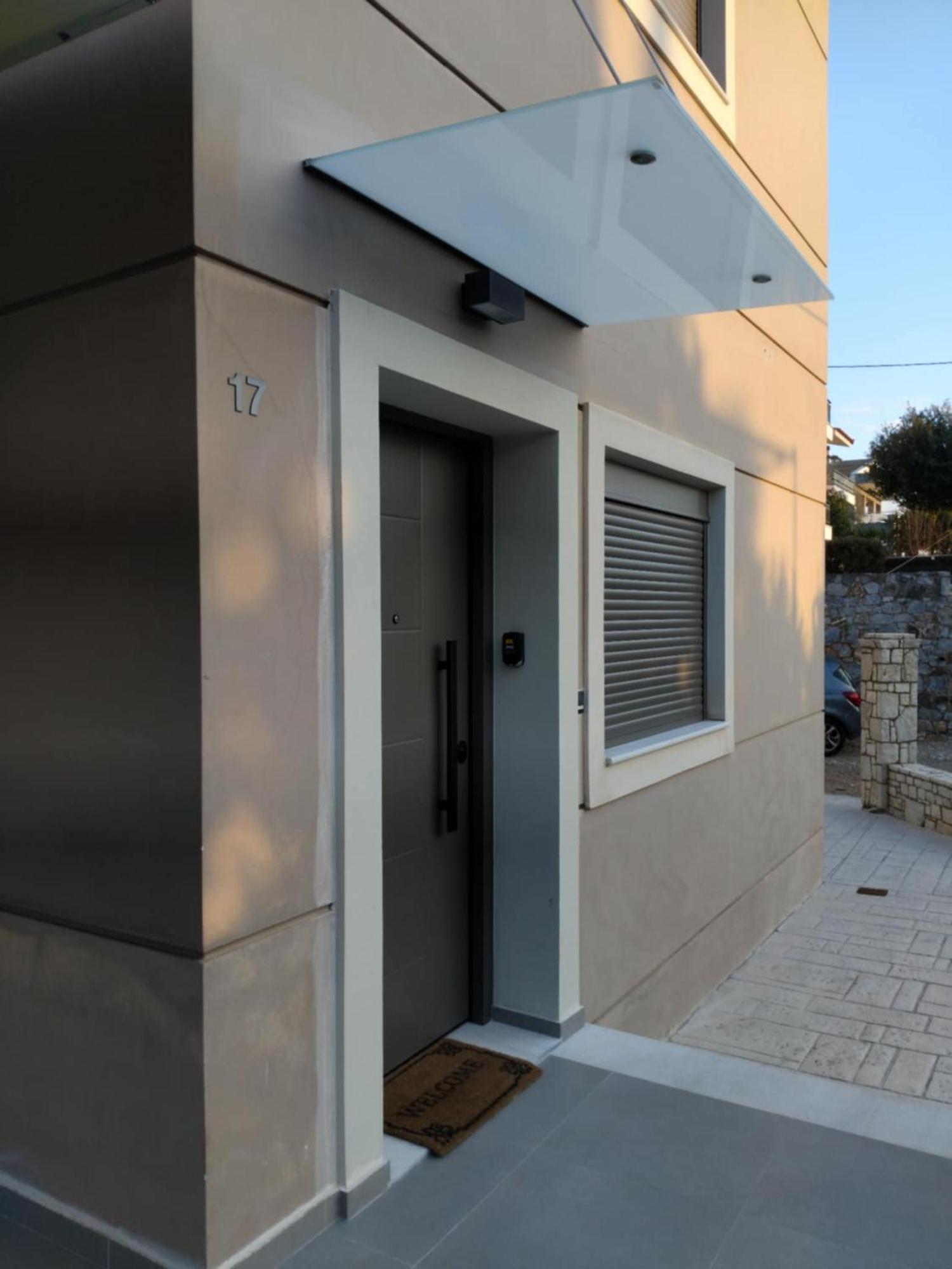 Simple, Calm And Luxurious Διαμέρισμα Καλαμάτα Εξωτερικό φωτογραφία